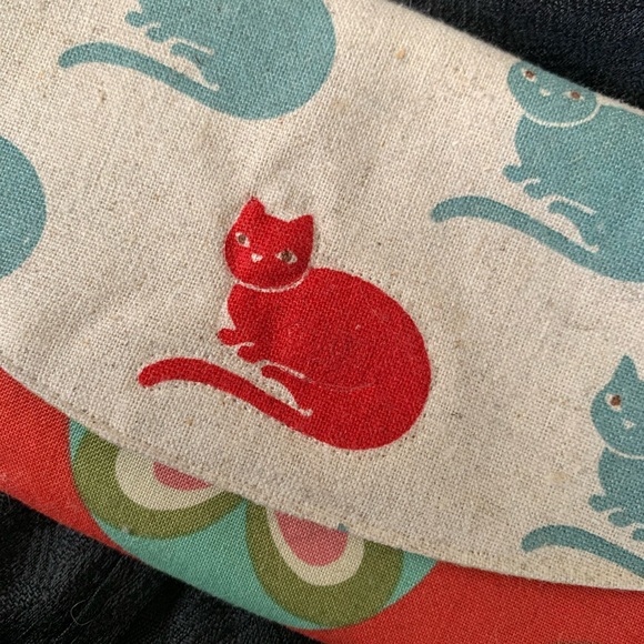 Handmade Cat Pouch - Picture 3 of 8